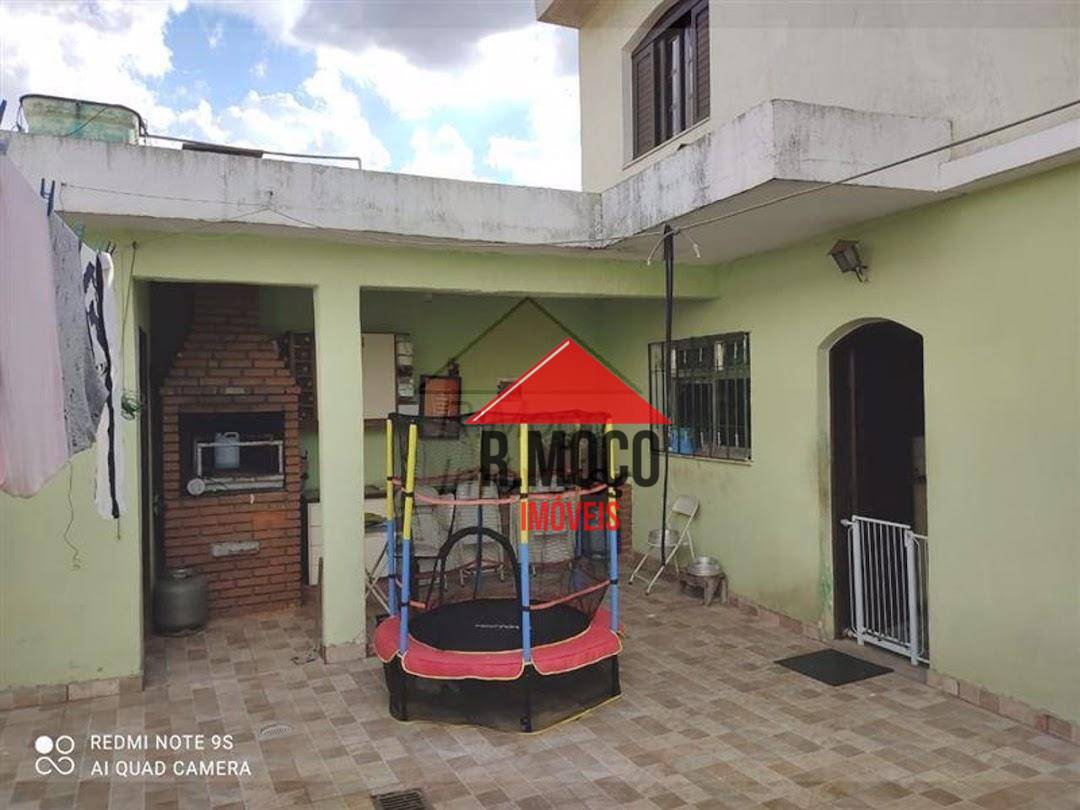 Sobrado à venda com 3 quartos, 249m² - Foto 28