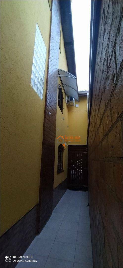 Sobrado à venda com 3 quartos, 150m² - Foto 44