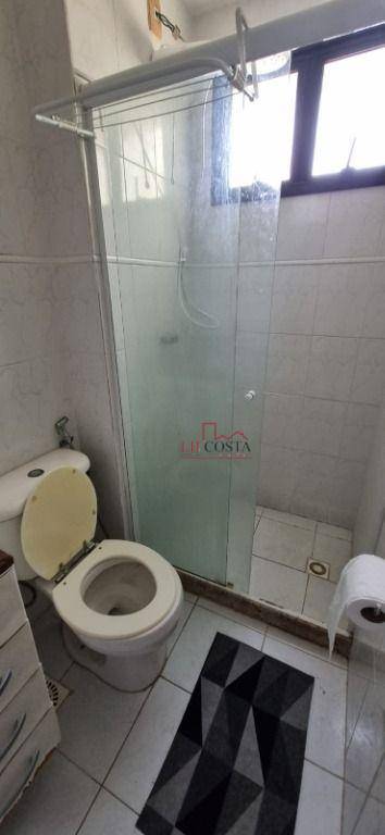 Apartamento à venda com 2 quartos, 70m² - Foto 15