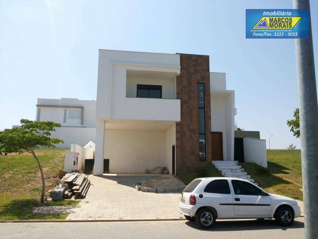 Casa de Condomínio à venda com 5 quartos, 400m² - Foto 1