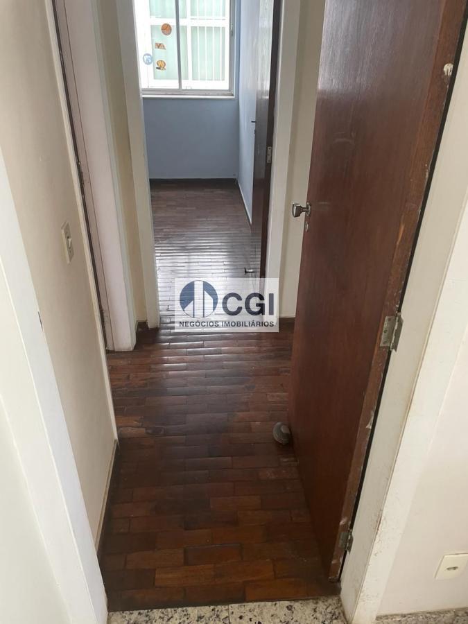 Apartamento à venda com 3 quartos, 160m² - Foto 10