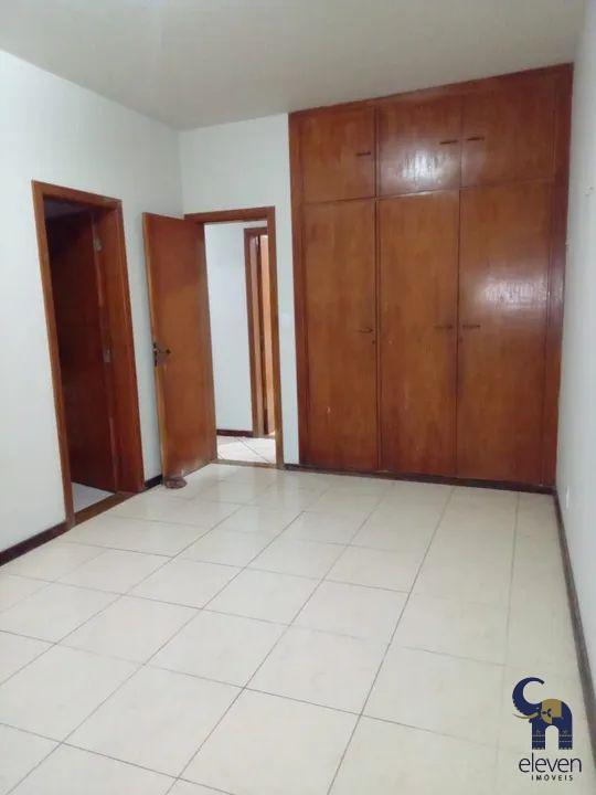 Apartamento à venda com 3 quartos, 120m² - Foto 1