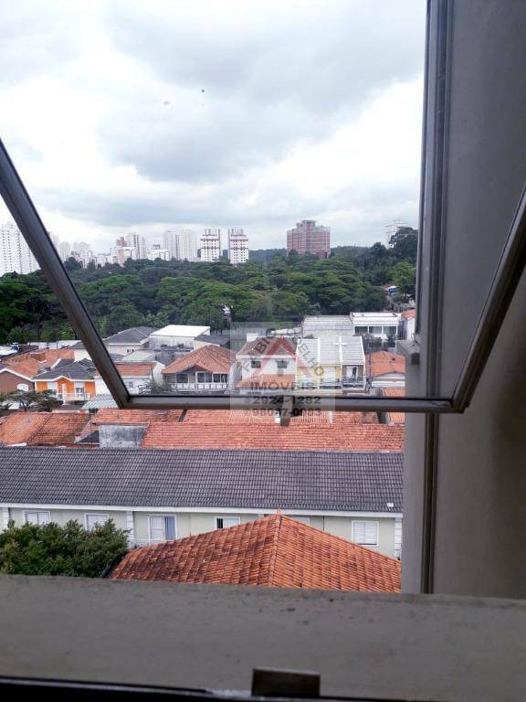 Apartamento à venda com 2 quartos, 64m² - Foto 19