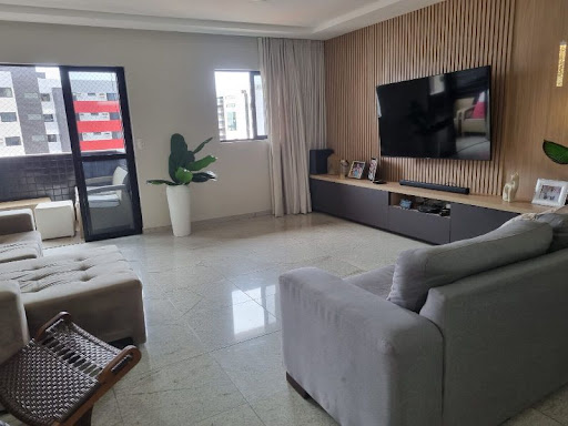 Apartamento à venda com 3 quartos, 136m² - Foto 1