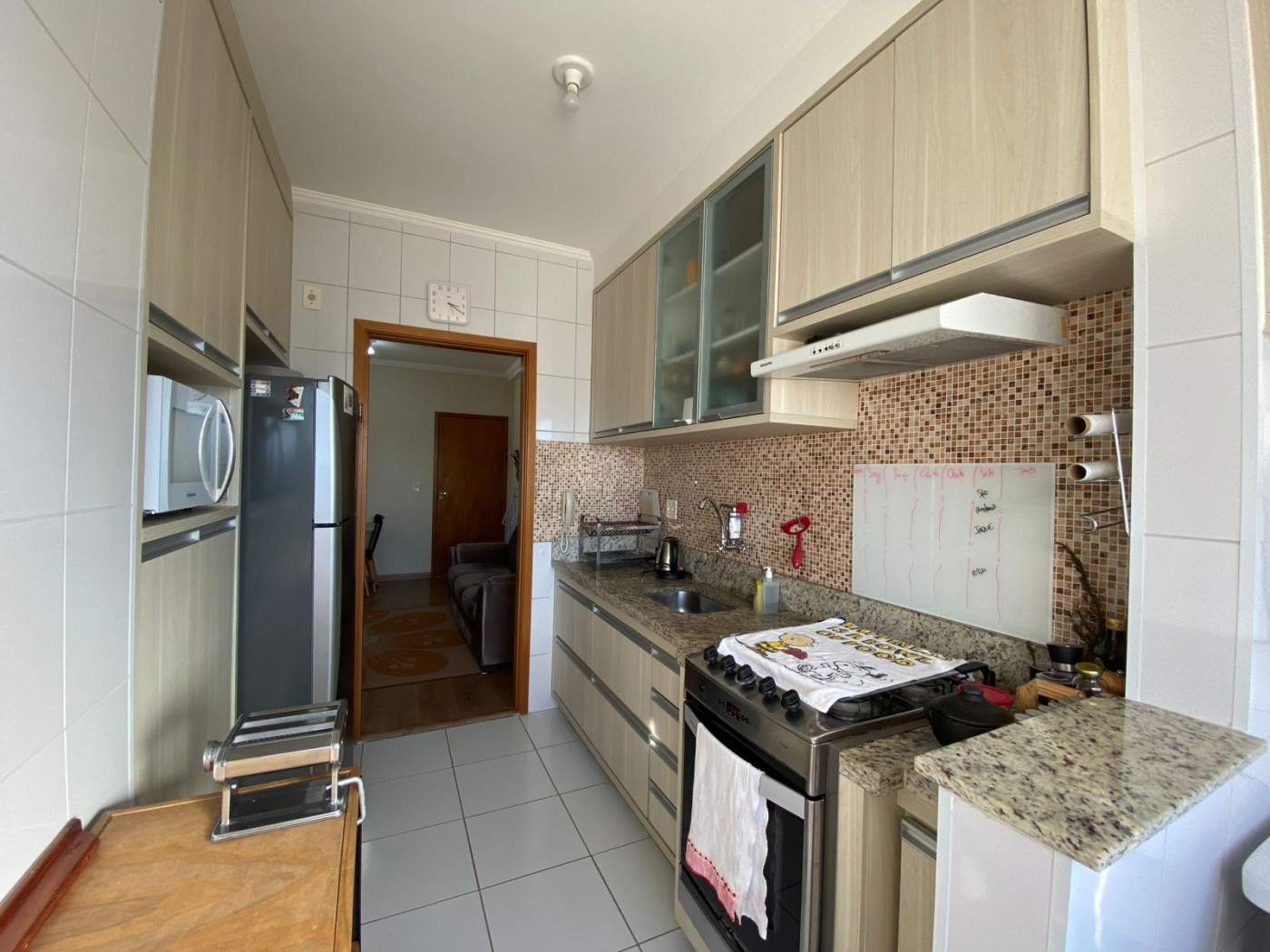 Apartamento à venda com 2 quartos, 110m² - Foto 6