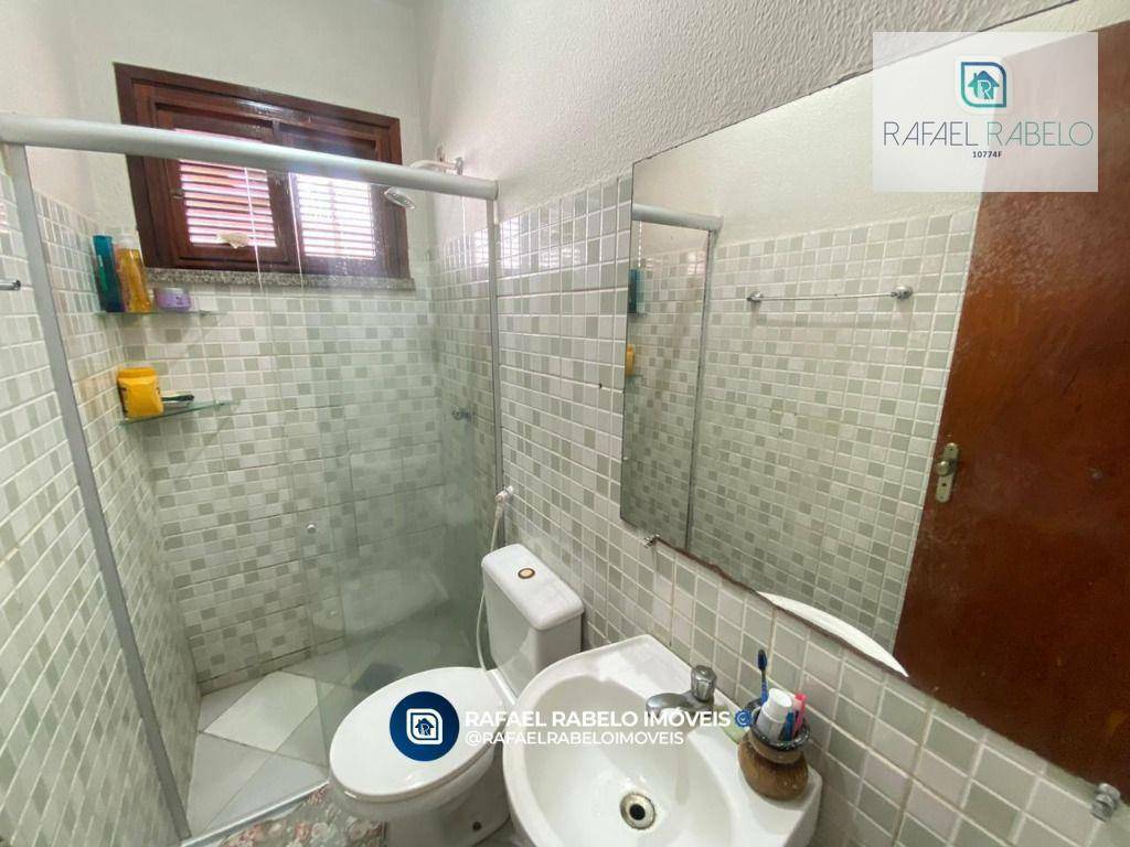 Casa à venda com 2 quartos, 70m² - Foto 16