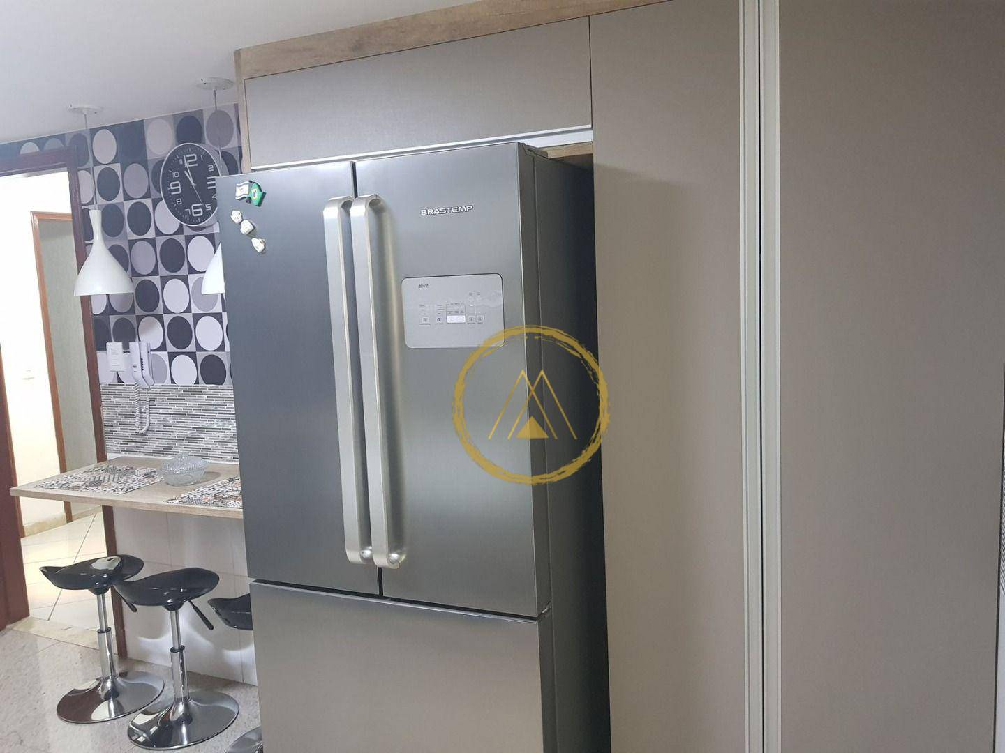 Apartamento à venda com 3 quartos, 225m² - Foto 16