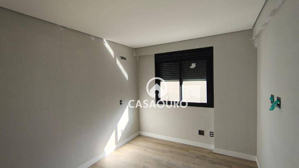 Apartamento à venda com 3 quartos, 275m² - Foto 18