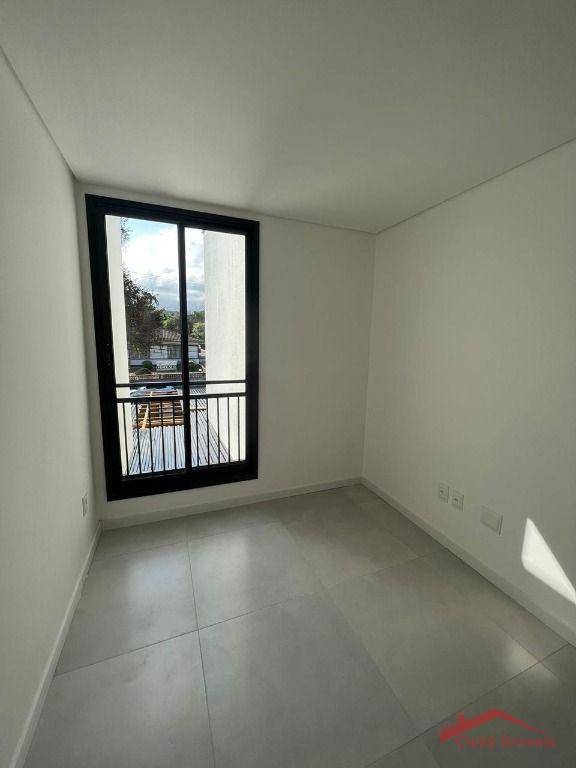 Casa à venda com 3 quartos, 129m² - Foto 9