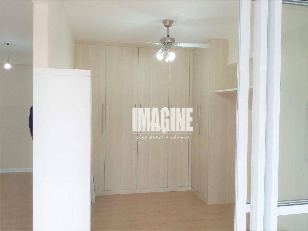 Apartamento à venda com 1 quarto, 54m² - Foto 15