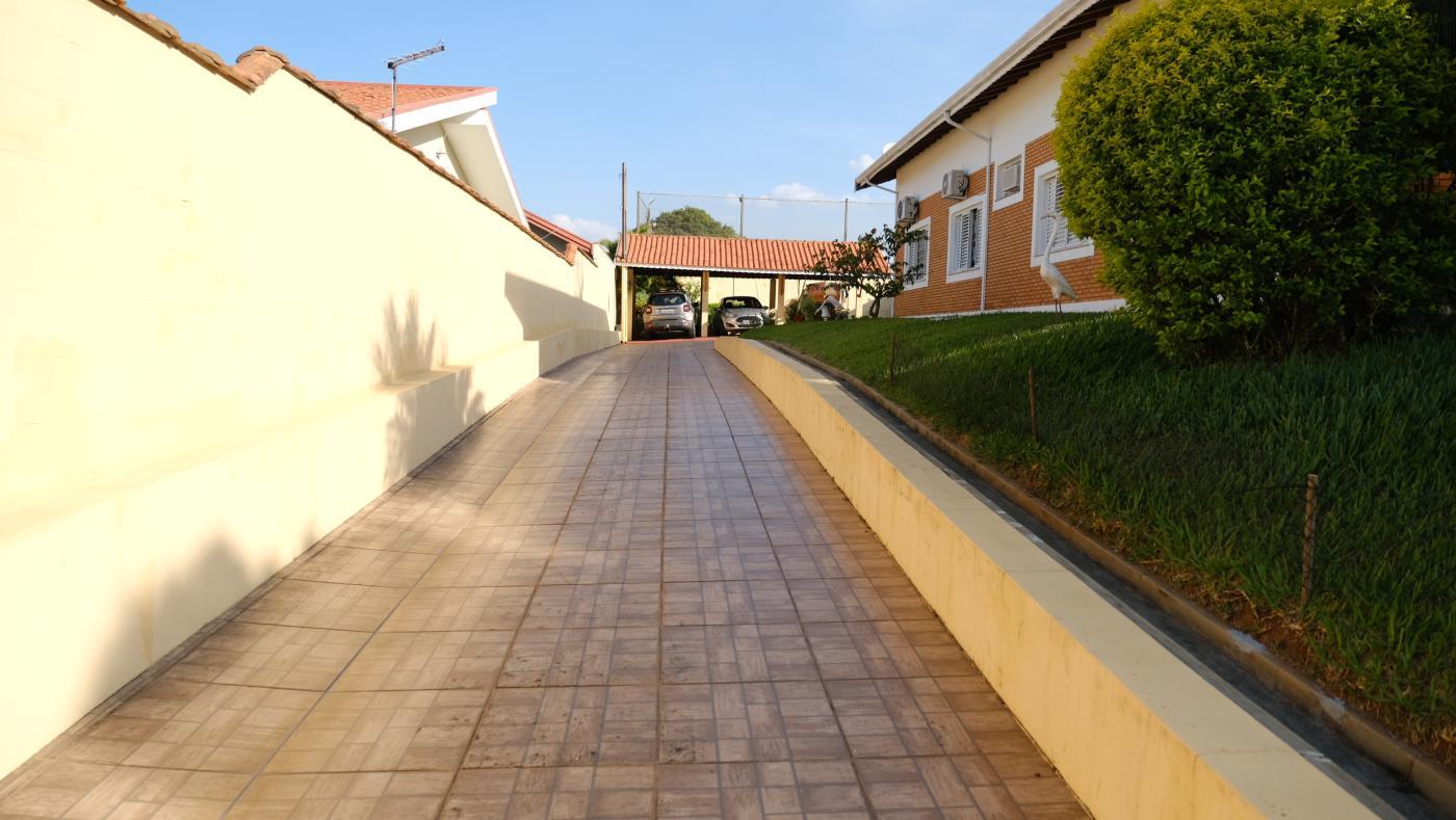 Casa à venda com 5 quartos, 1000m² - Foto 5