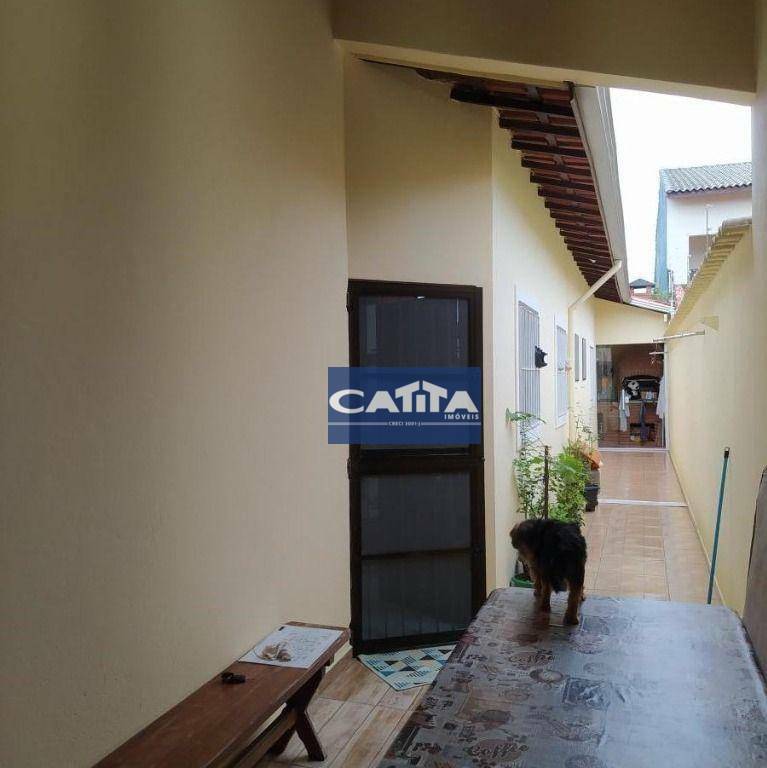 Casa à venda com 2 quartos, 80m² - Foto 19