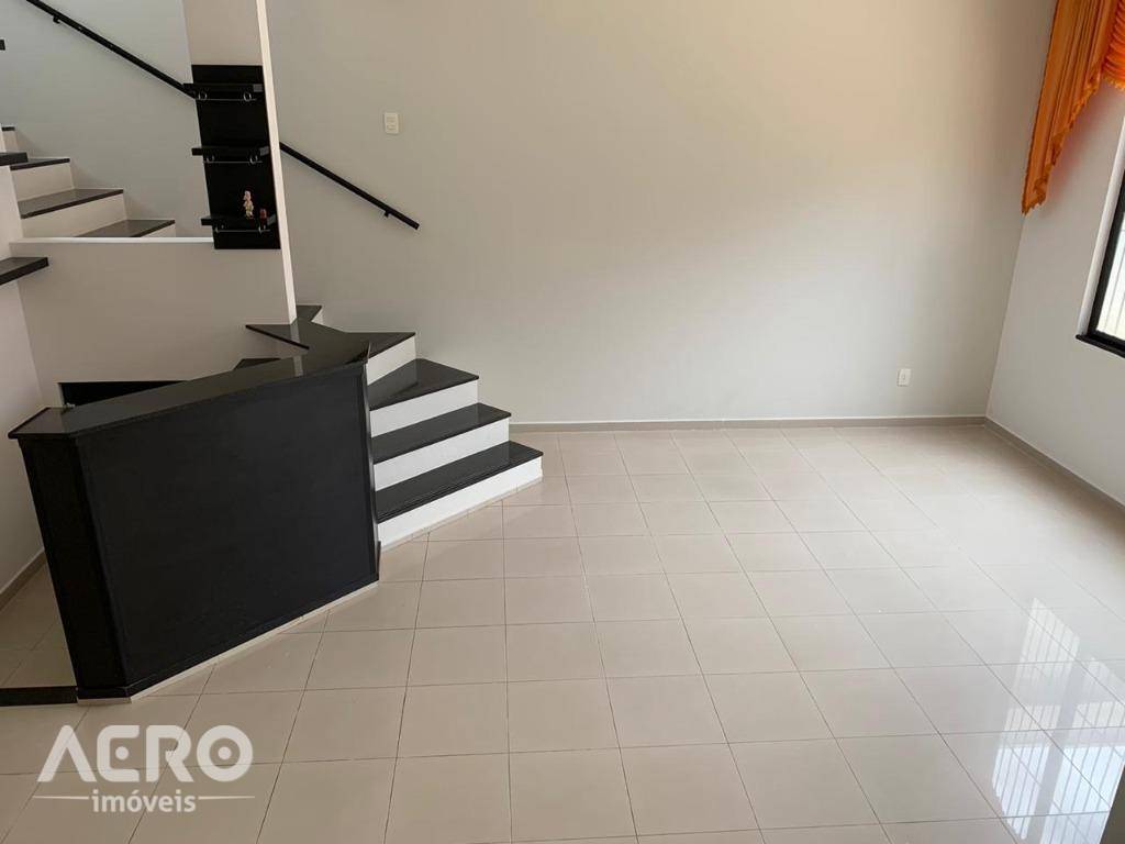 Casa à venda com 4 quartos, 215m² - Foto 19