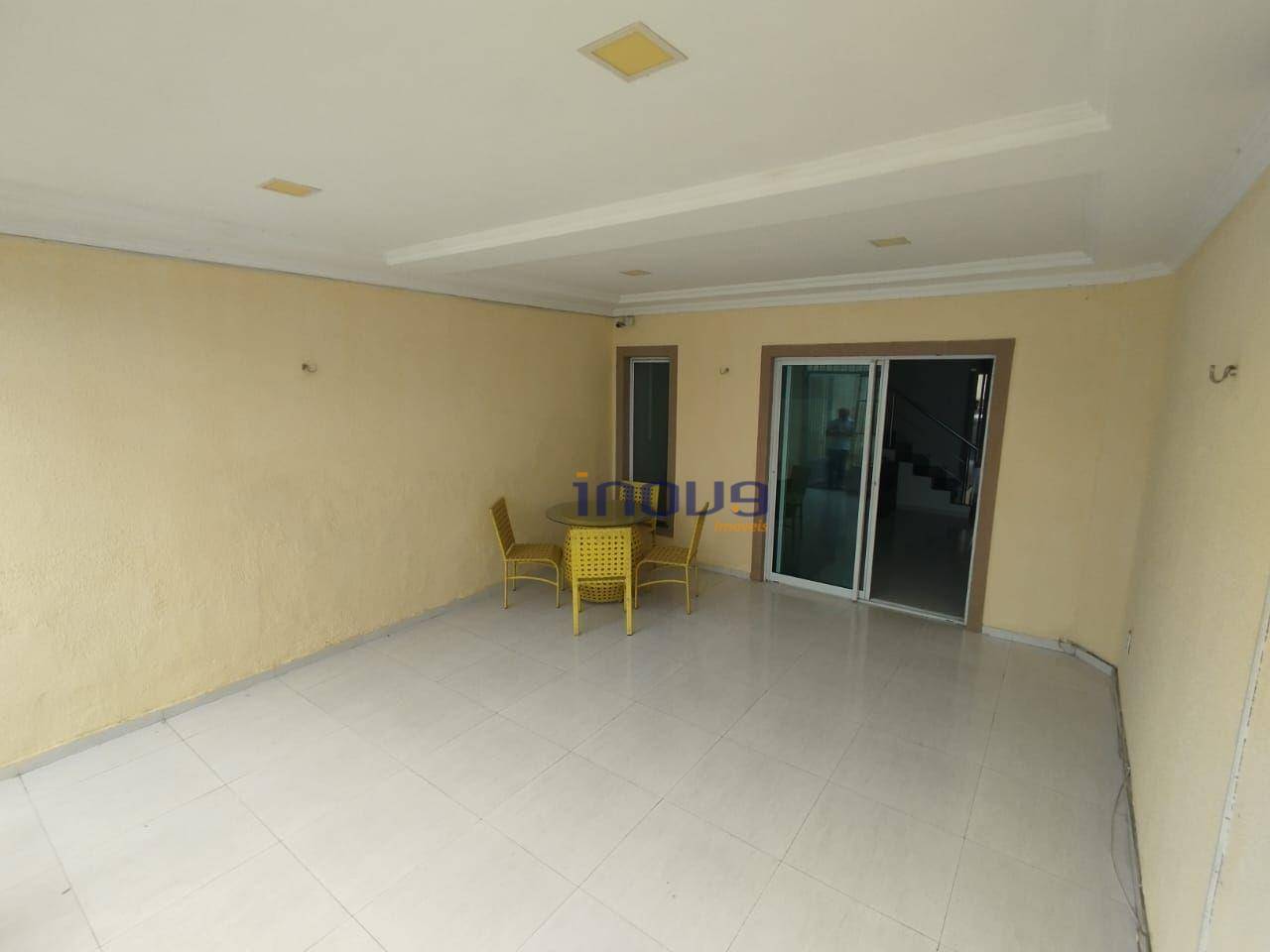 Casa, 3 quartos, 156 m² - Foto 2