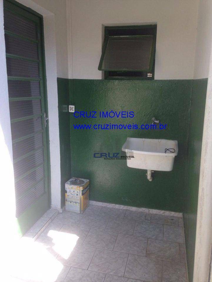 Casa à venda com 2 quartos, 150m² - Foto 24