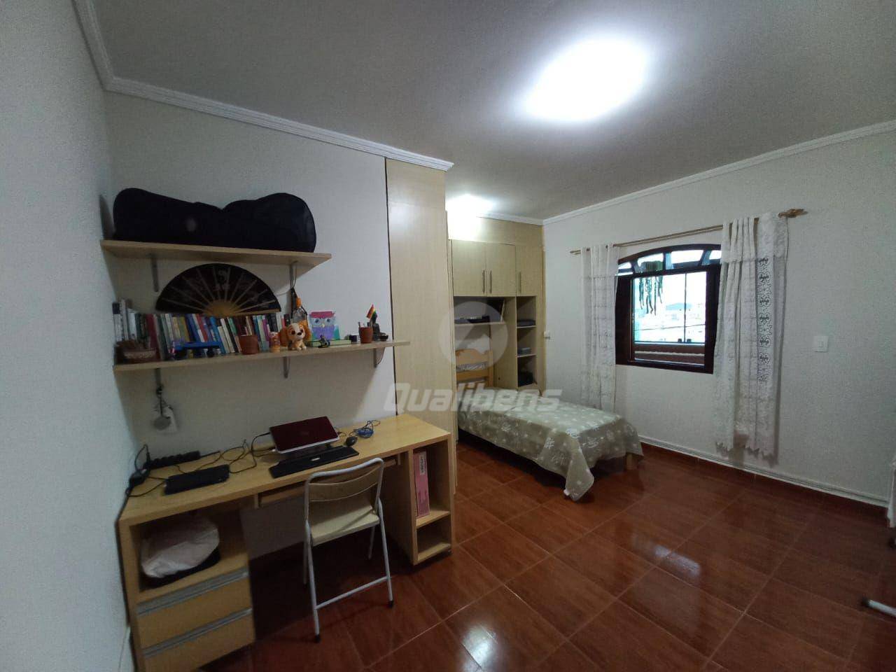 Sobrado à venda com 3 quartos, 325m² - Foto 23