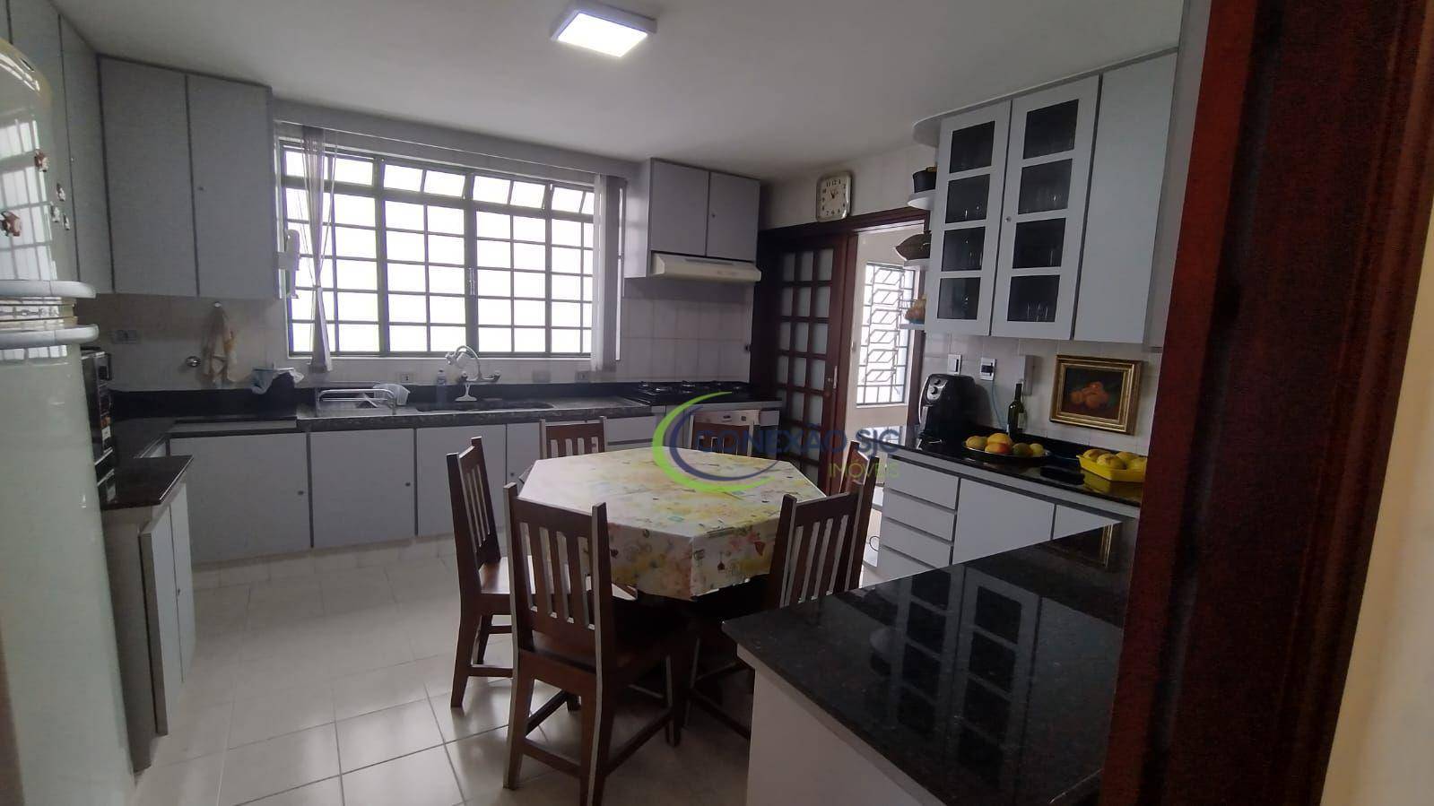 Sobrado à venda com 3 quartos, 387m² - Foto 7