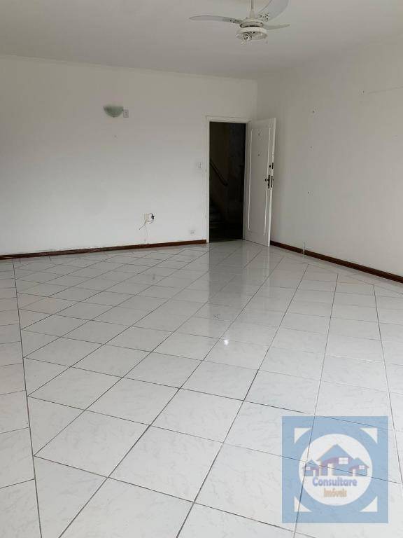 Apartamento à venda com 3 quartos, 176m² - Foto 3