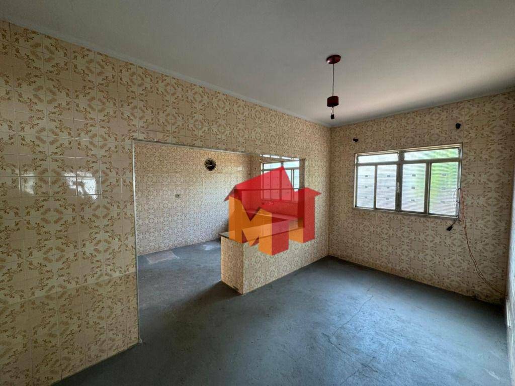 Casa à venda com 3 quartos, 136m² - Foto 7