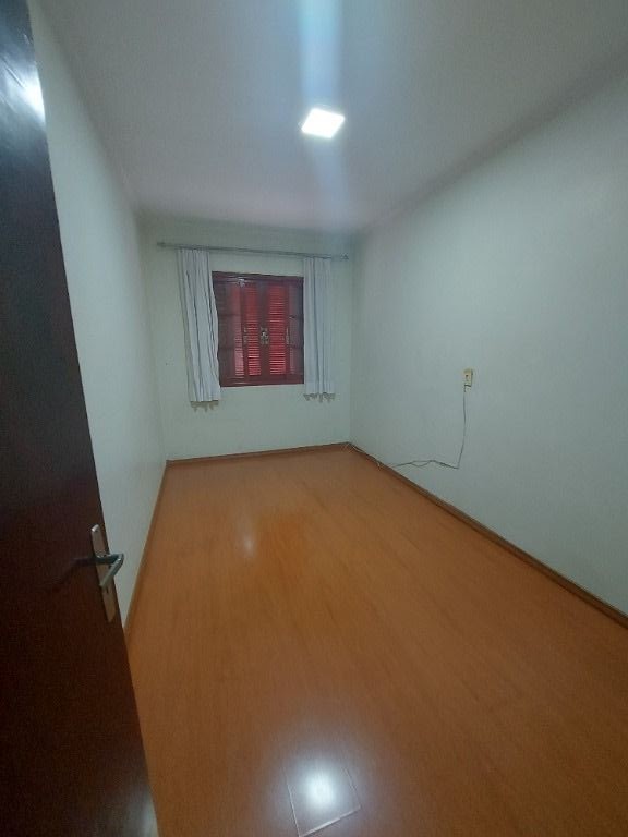 Sobrado à venda com 3 quartos, 170m² - Foto 5