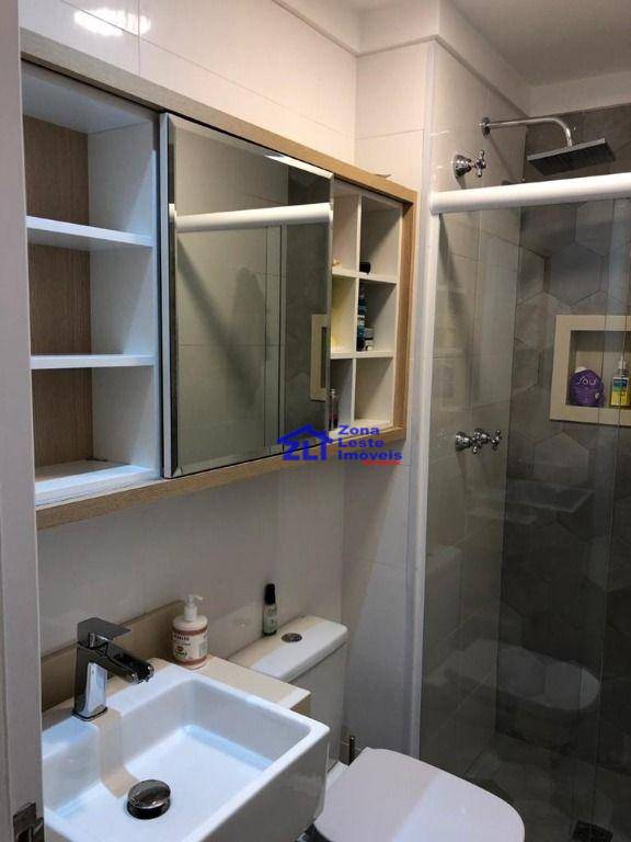 Apartamento à venda com 2 quartos, 72m² - Foto 13