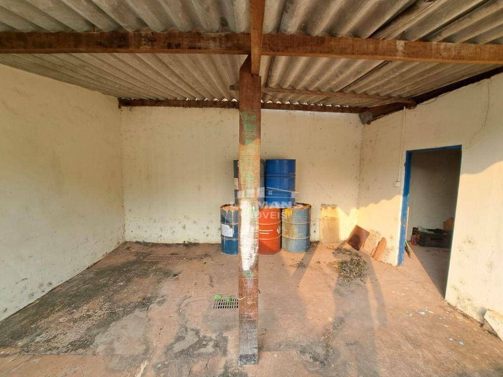 Chácara à venda e aluguel com 5 quartos, 750m² - Foto 49