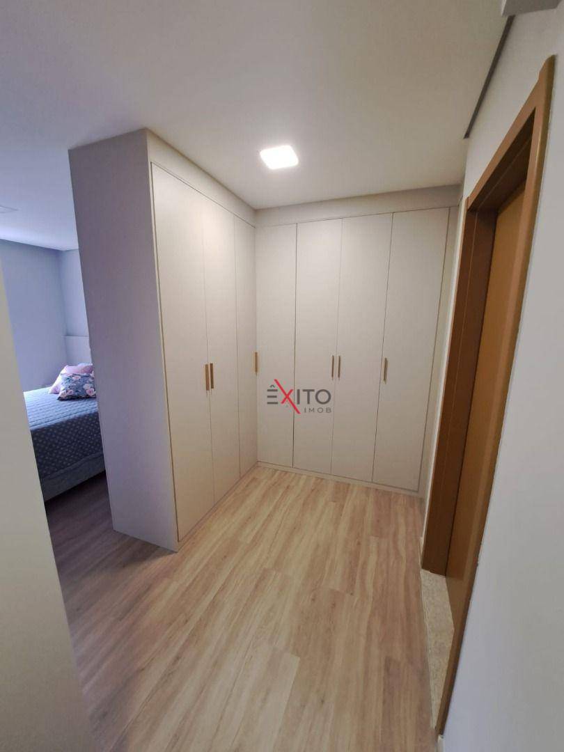 Apartamento à venda com 3 quartos, 101m² - Foto 12