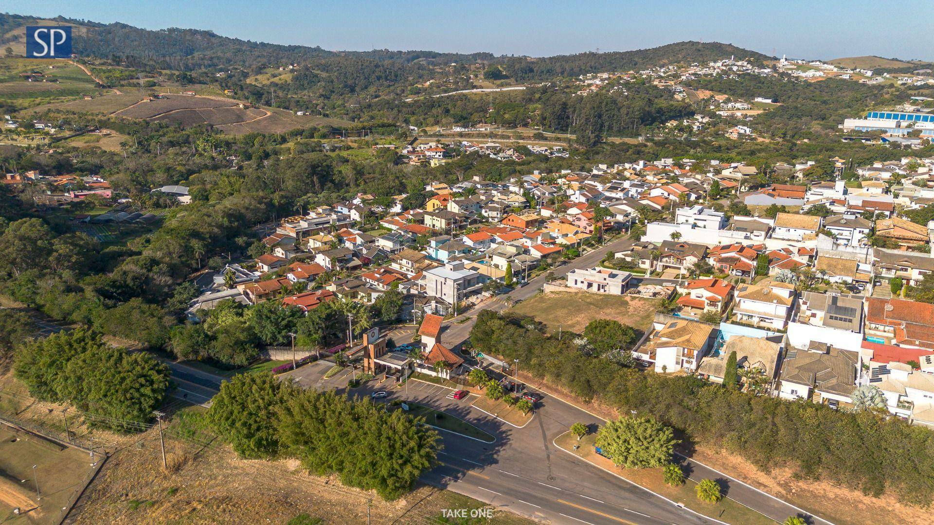 Casa de Condomínio à venda com 6 quartos, 396m² - Foto 75
