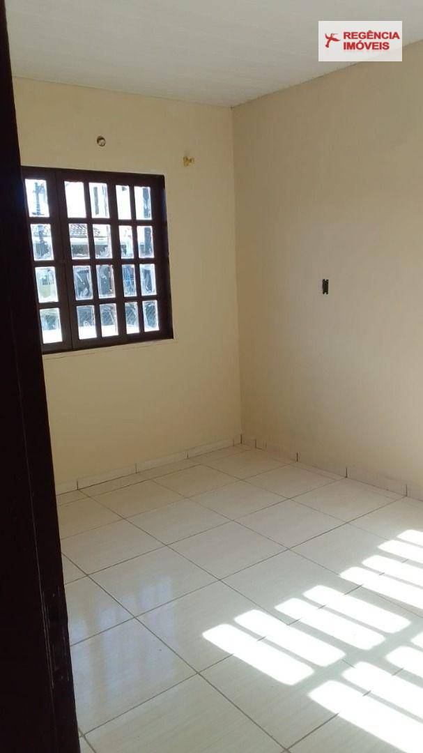 Casa para alugar com 2 quartos, 56m² - Foto 2