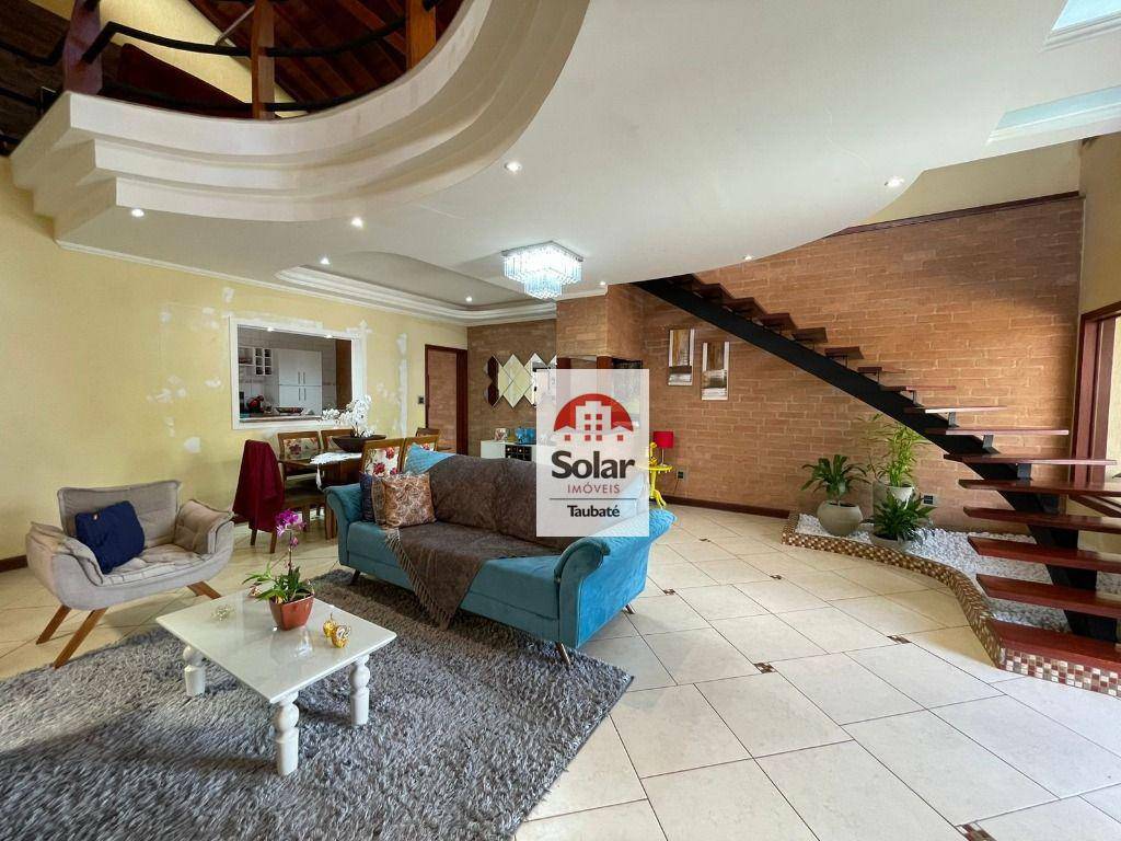 Casa, 3 quartos, 377 m² - Foto 1