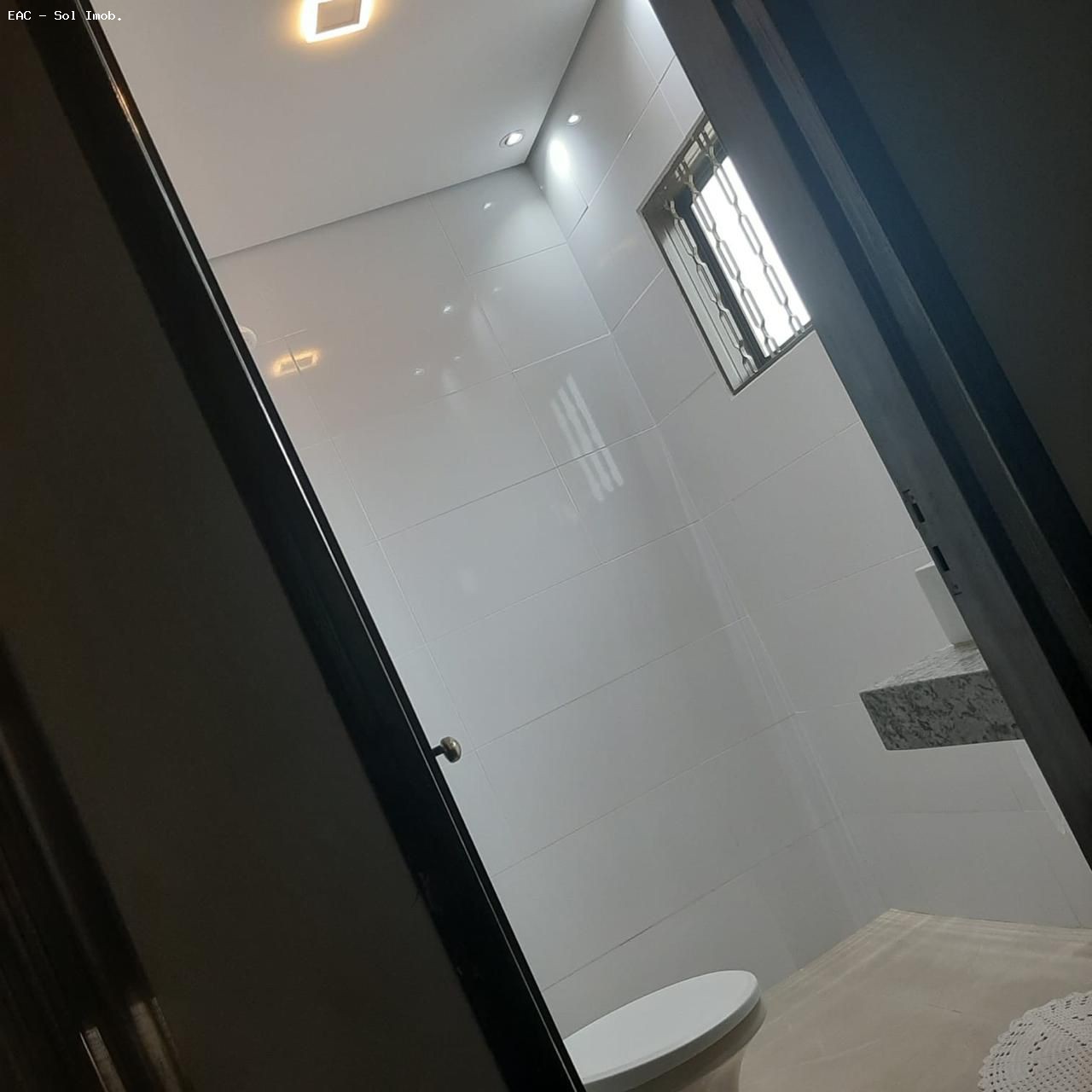 Casa para alugar com 3 quartos, 280m² - Foto 3
