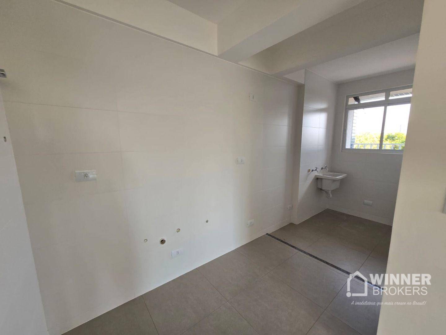 Apartamento à venda com 2 quartos, 65m² - Foto 4