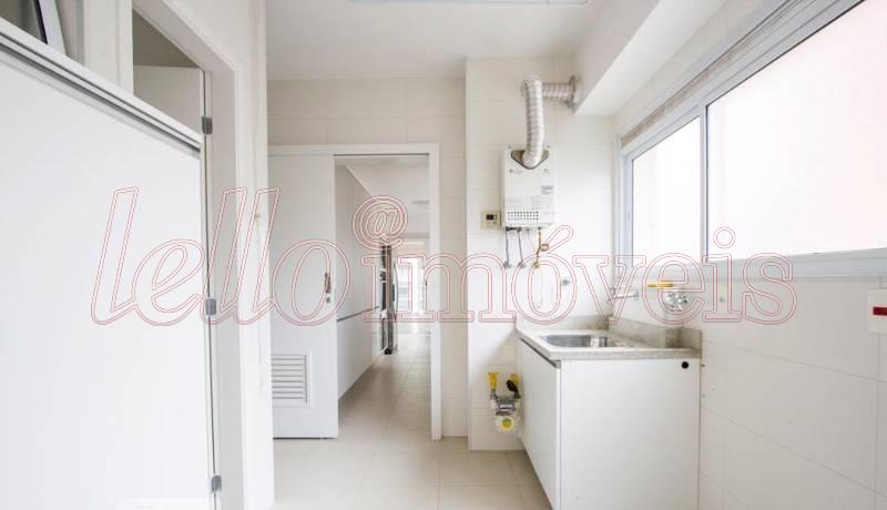 Apartamento para alugar com 3 quartos, 214m² - Foto 10