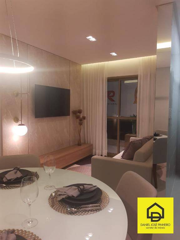 Apartamento à venda com 2 quartos, 61m² - Foto 5