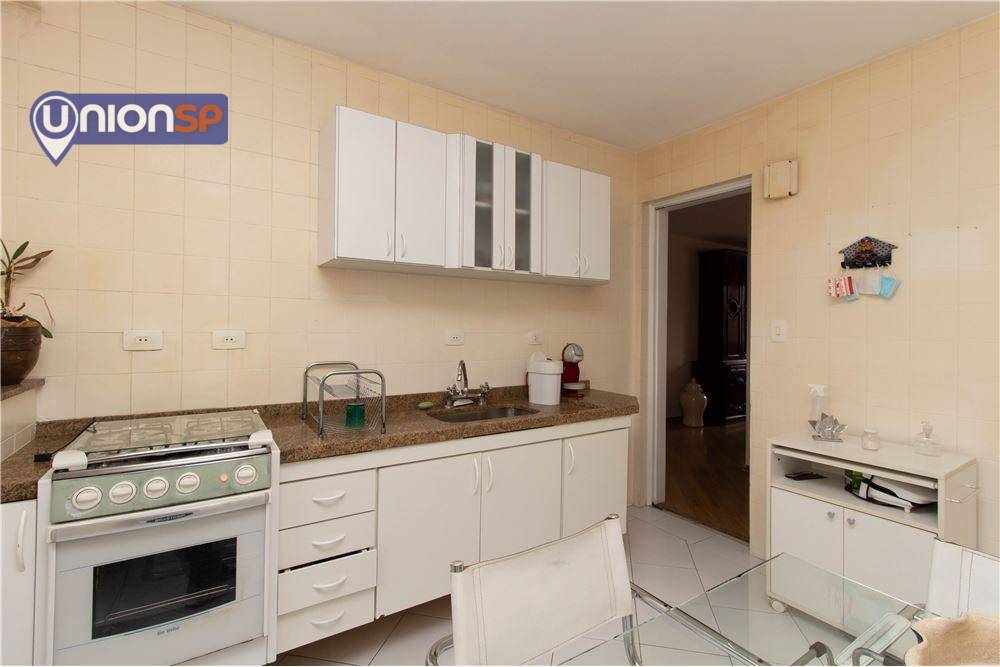 Apartamento à venda com 3 quartos, 104m² - Foto 13