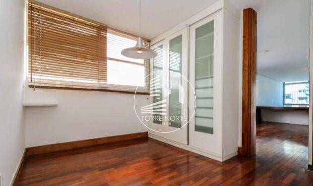 Cobertura à venda com 4 quartos, 351m² - Foto 6