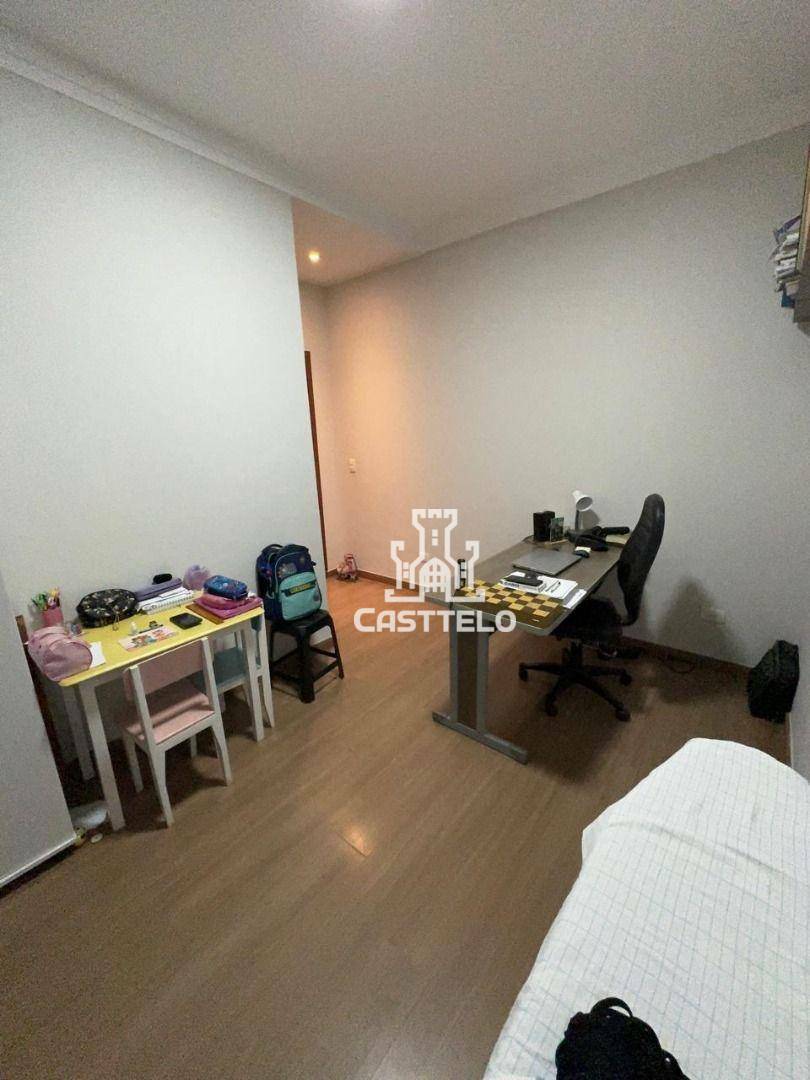 Casa à venda com 3 quartos, 140m² - Foto 11