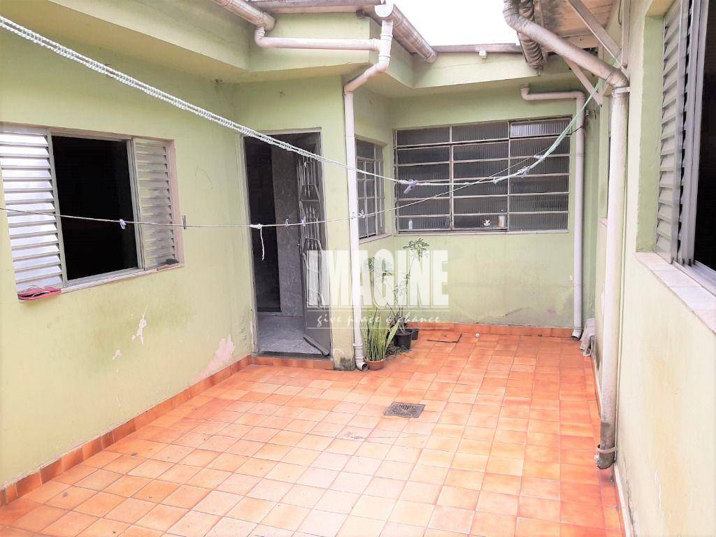 Casa à venda com 2 quartos, 250m² - Foto 12