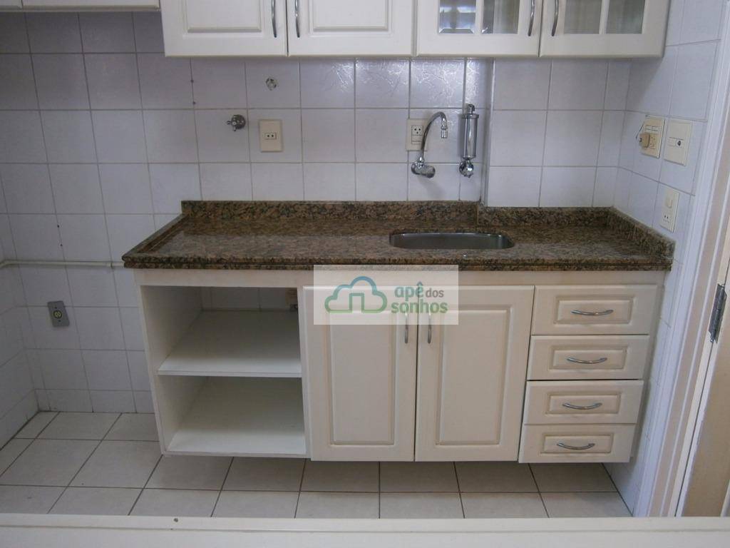 Apartamento para alugar com 2 quartos, 70m² - Foto 7