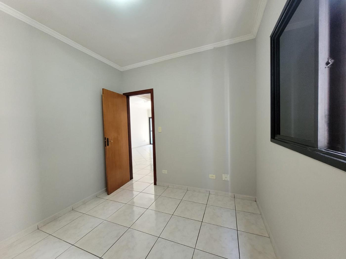 Apartamento à venda com 2 quartos, 84m² - Foto 12