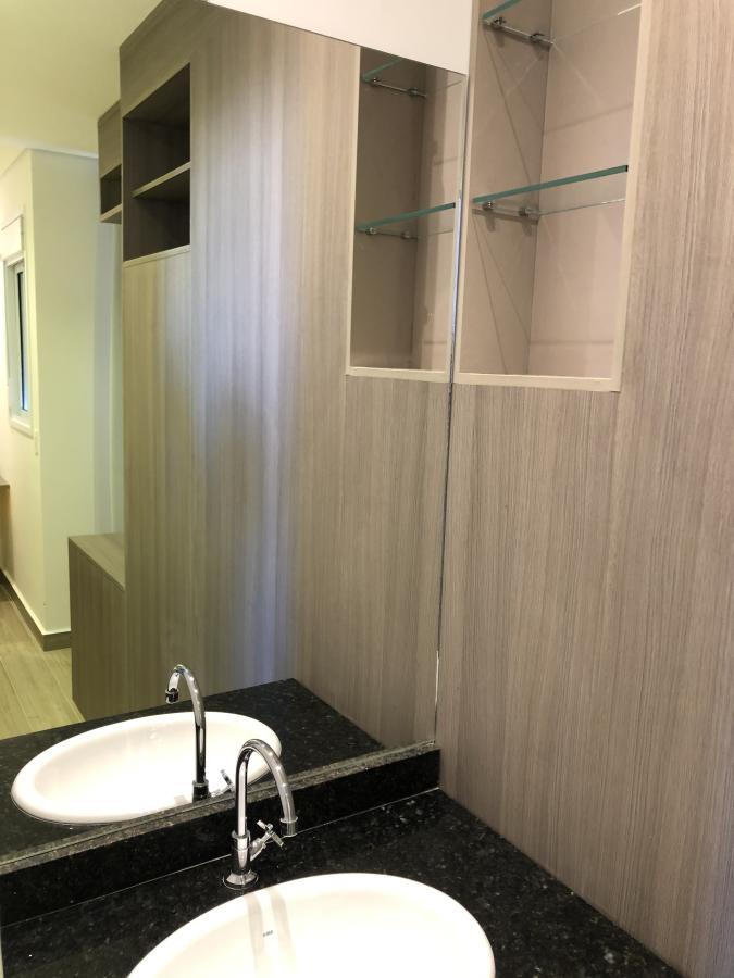 Apartamento para alugar com 2 quartos, 76m² - Foto 26