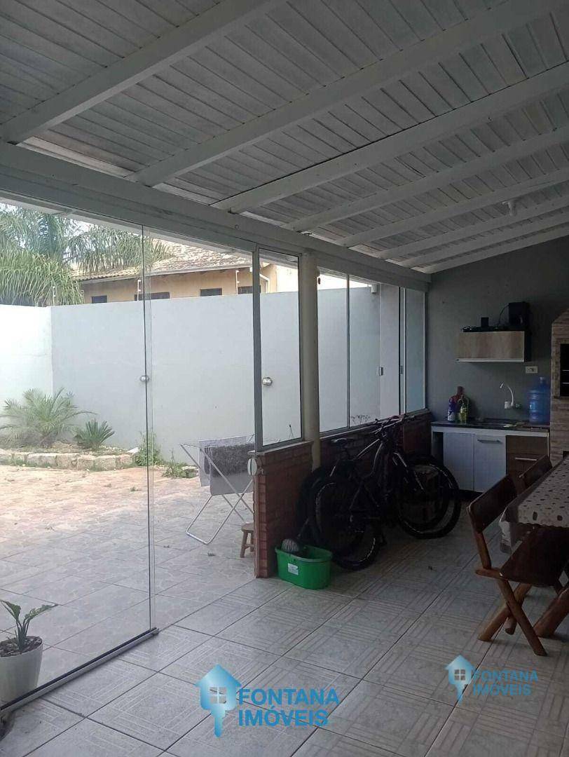 Casa à venda com 2 quartos, 84m² - Foto 8