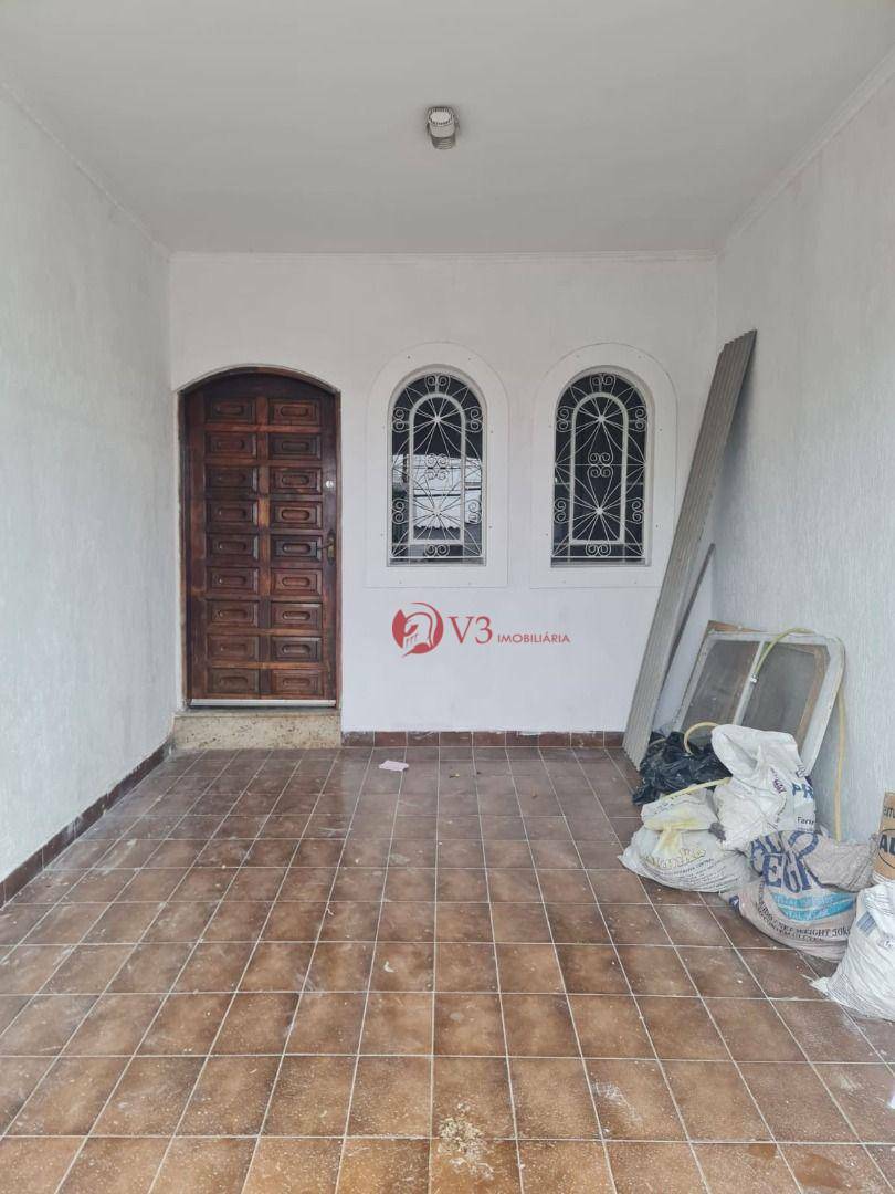 Sobrado à venda com 2 quartos, 130m² - Foto 2