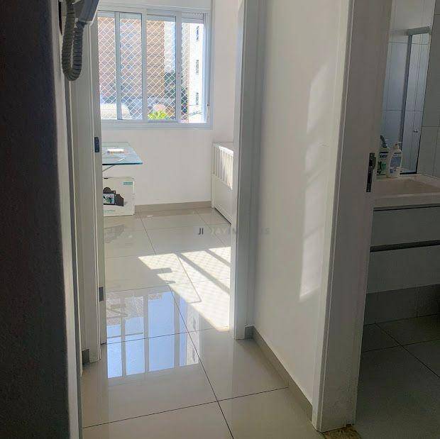 Apartamento à venda com 2 quartos, 79m² - Foto 10