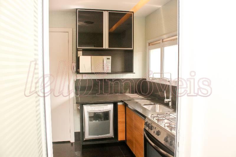 Apartamento para alugar com 2 quartos, 198m² - Foto 8