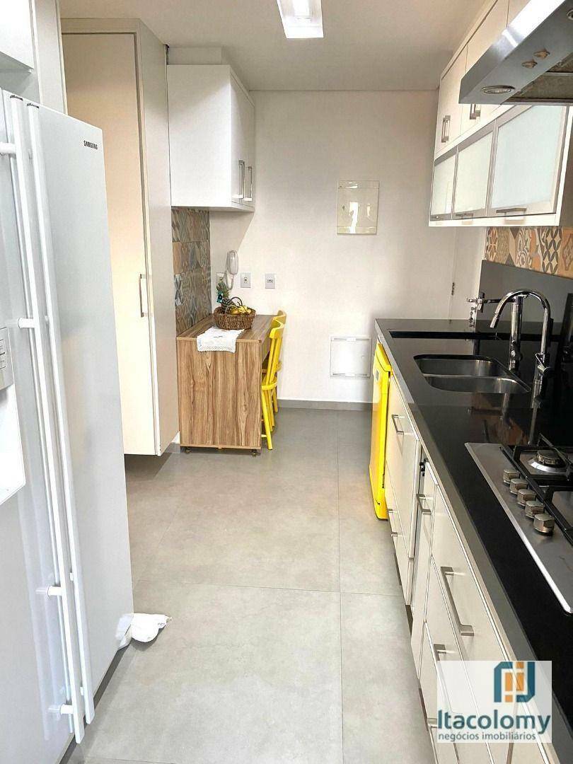 Apartamento à venda com 3 quartos, 107m² - Foto 7