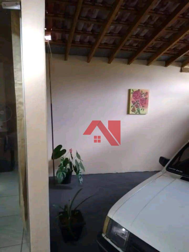 Casa à venda com 2 quartos, 87m² - Foto 8