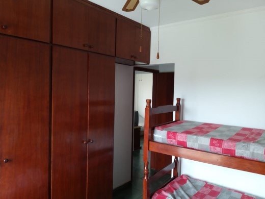 Apartamento à venda com 2 quartos, 70m² - Foto 6