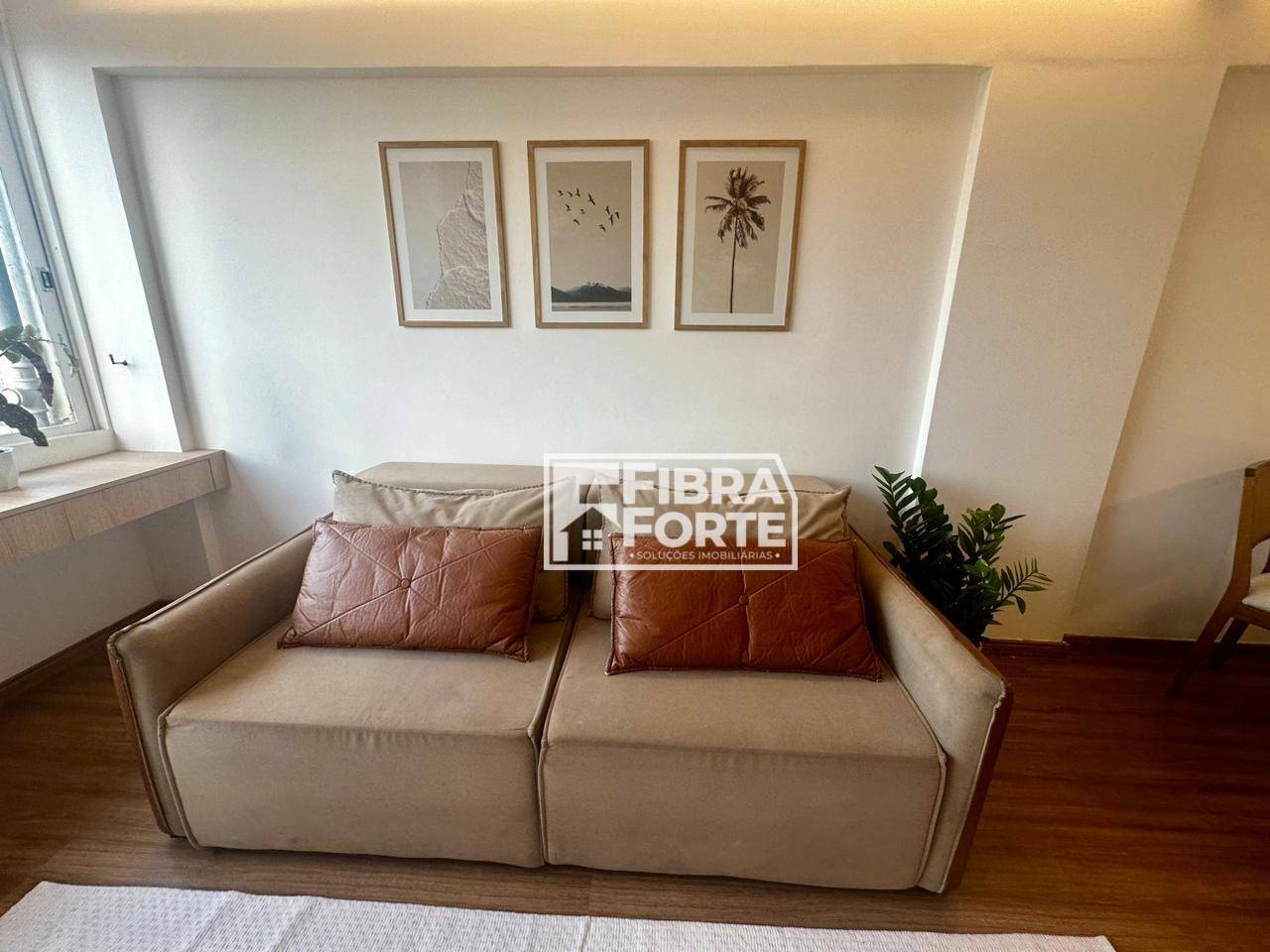 Apartamento à venda com 1 quarto, 50m² - Foto 2