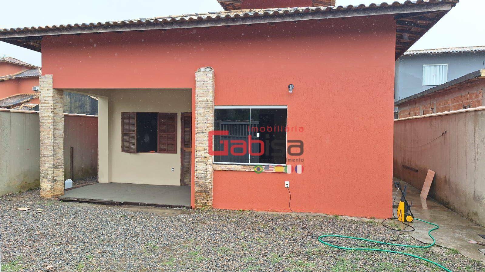 Casa à venda com 2 quartos, 90m² - Foto 1